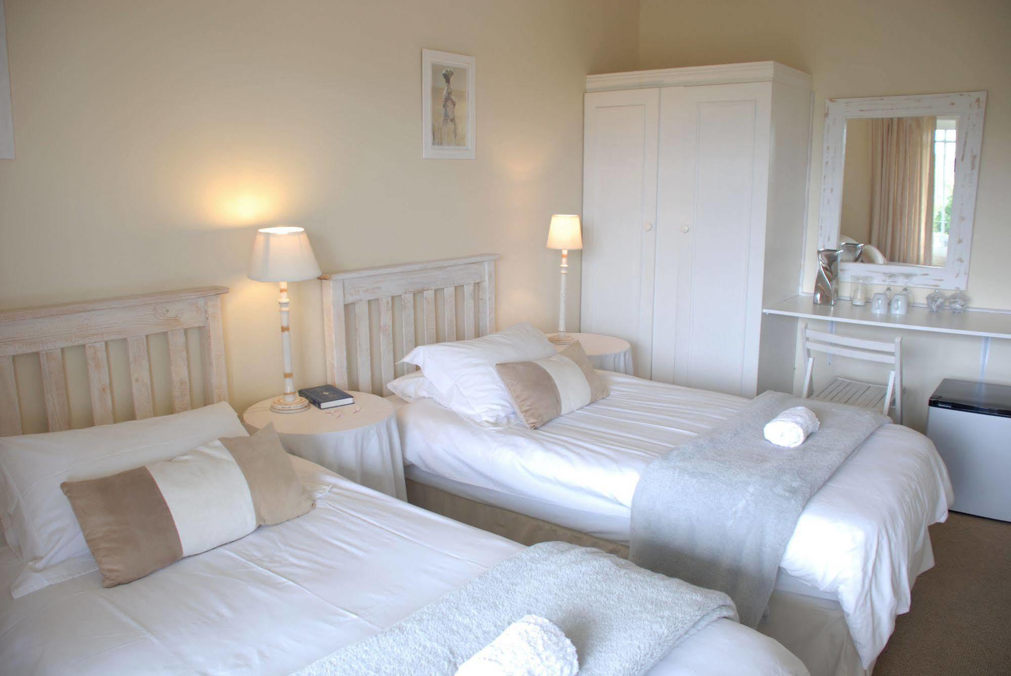 Mandalay Guest House Plettenberg Bay Exterior photo