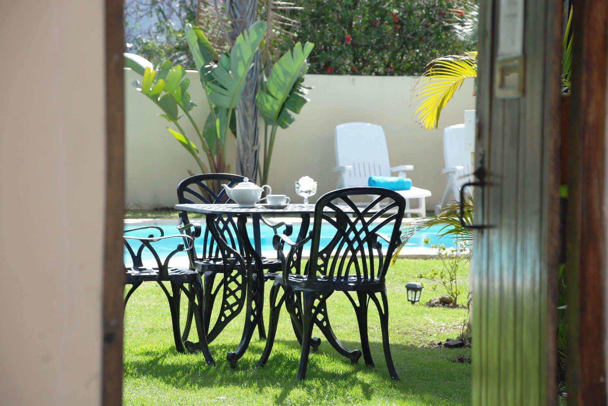 Mandalay Guest House Plettenberg Bay Exterior photo