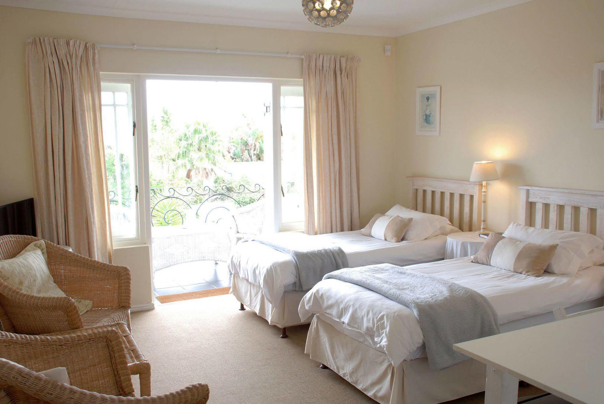 Mandalay Guest House Plettenberg Bay Exterior photo