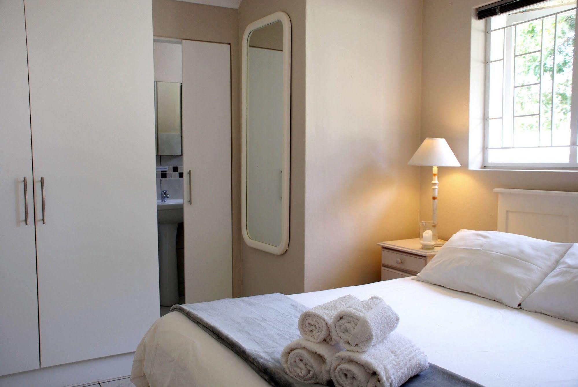 Mandalay Guest House Plettenberg Bay Exterior photo