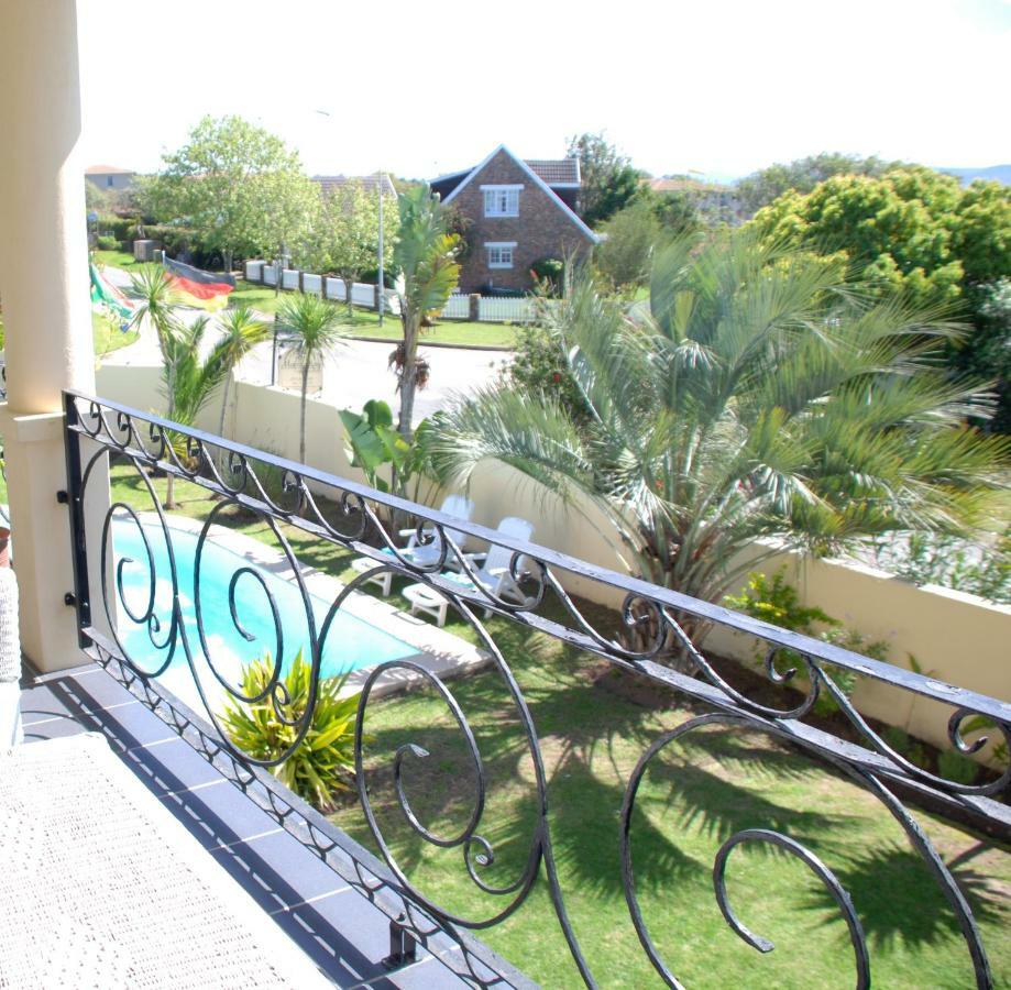 Mandalay Guest House Plettenberg Bay Exterior photo